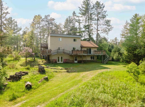 4427 Tip Up, Eagle River, WI 54521