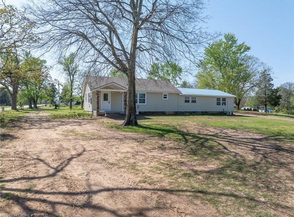 2436 Pine Hollow  RD, Van Buren, AR 72956
