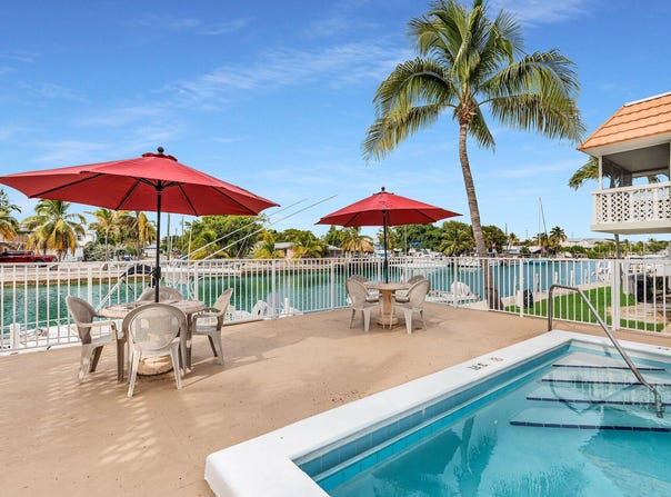 15 Sombrero Boulevard, Marathon, FL 33050