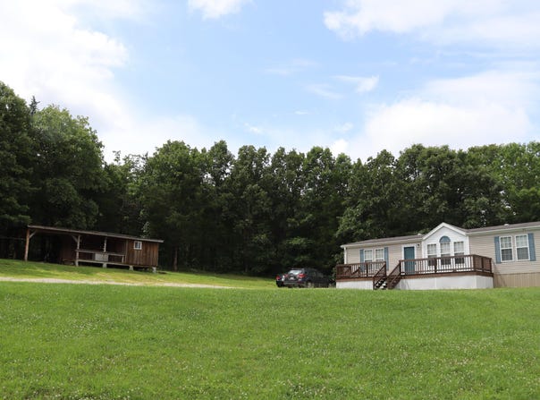 1805 County Road 837, Gainesville, MO 65655