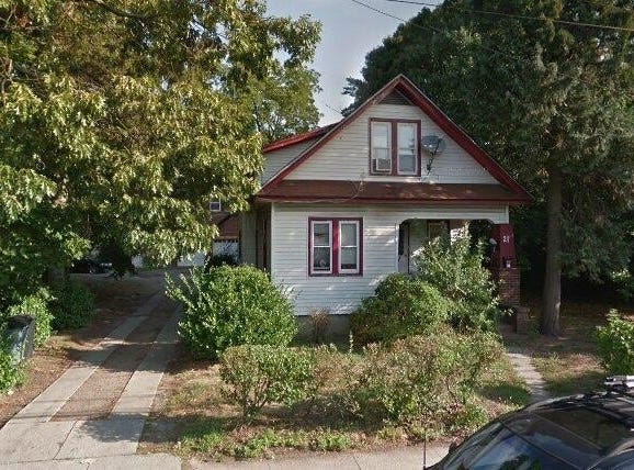 21 E. Clinton Ave., Roosevelt, NY 11575