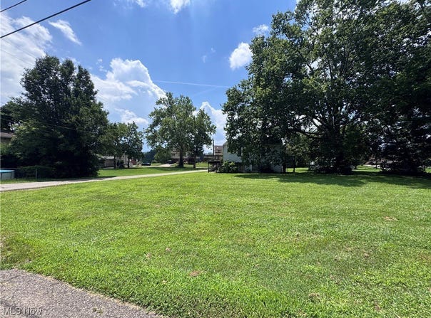 211 Meigs Street, Marietta, OH 45750