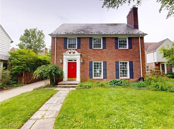 18515 Lomond Boulevard, Shaker Heights, OH 44122