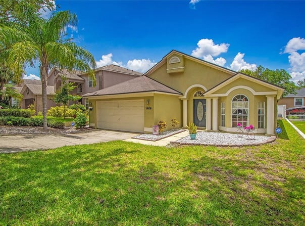 1906 CHATHAMOOR DRIVE, ORLANDO, FL 32835