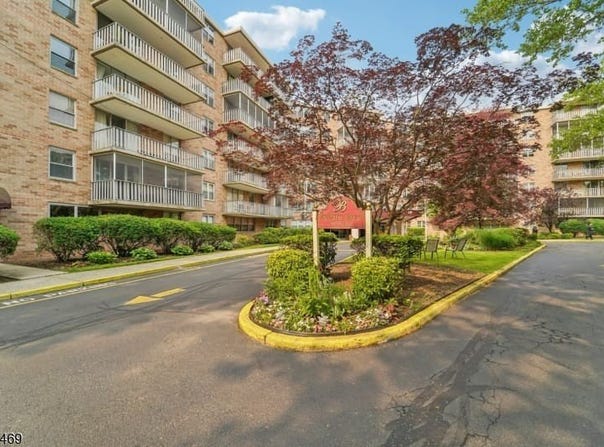 530 Valley Road, Montclair Twp., NJ 07043