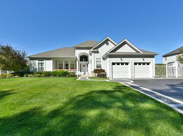 48 Wildflower Drive, Ridge, NY 11961