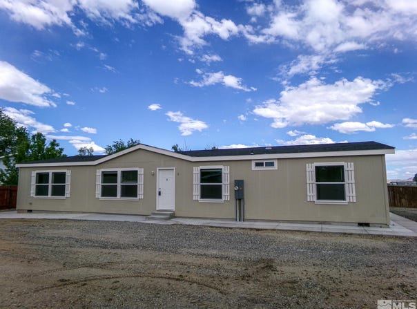 6 Smoketree Lane, Yerington, NV 89447