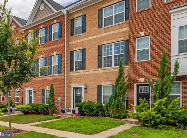 11279 TOLKIEN AVE, WHITE PLAINS, MD 20695