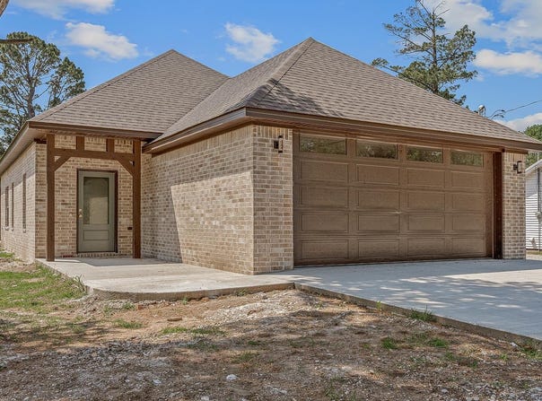 303 hogan, Monette, AR 72447