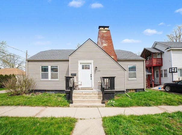 209 E Maple, Mt Pleasant, MI 48858