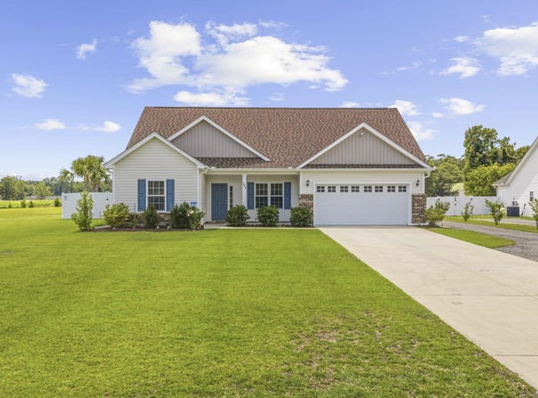 7088 Oak Grove Rd., Conway, SC 29527
