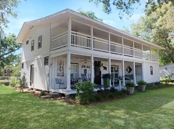 173 N Deer Ave, Wewahitchka, FL 32465