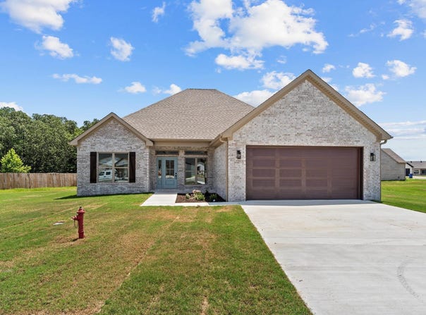 12 Morning Sun Cove, Greenbrier, AR 72058