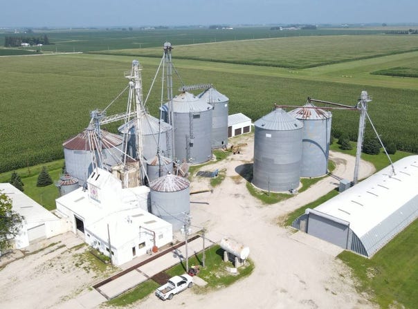 1006 7th St, Allison, IA 50602