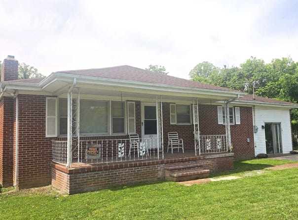 121 BRAKE Road, Elliston, VA 24087