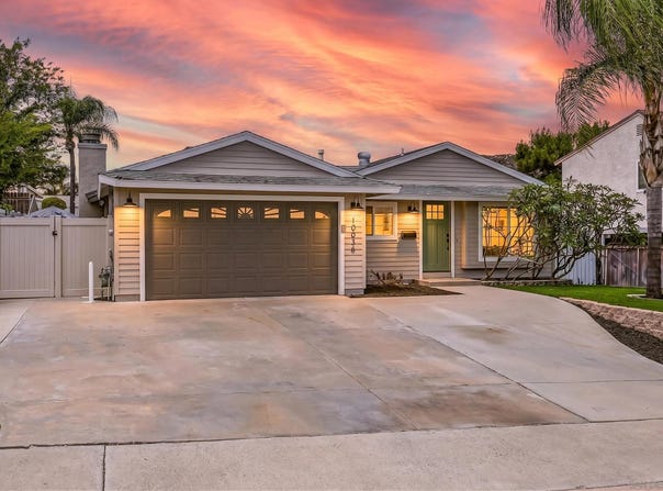 10036 White Pine Ln, Santee, CA 92071