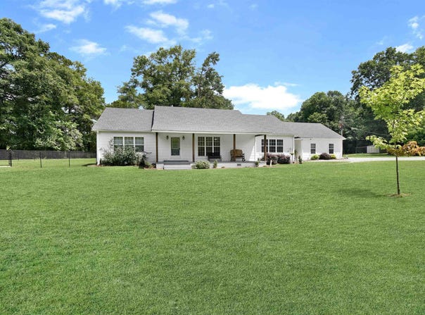 2800 4TH AVENUE, CLANTON, AL 35045