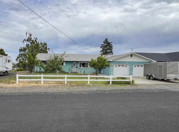 2749 Grandview Dr, Clarkston, WA 99403