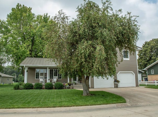 430 Valley Vista Drive, Burwell, NE 68823