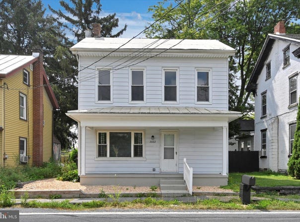 2602 E KING STREET, LEBANON, PA 17042