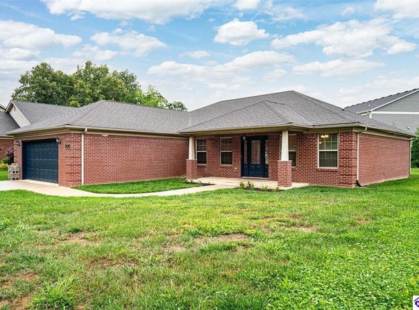 135 Vineland Parkway, Vine Grove, KY 40175