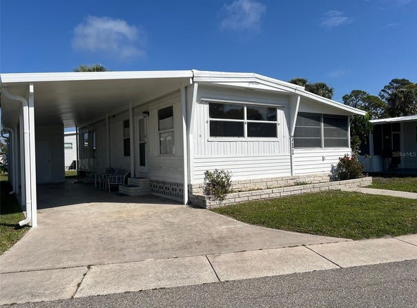 711 CHRYSANTHEMUM DRIVE, VENICE, FL 34293