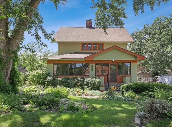 1130 35th Street, Des Moines, IA 50311