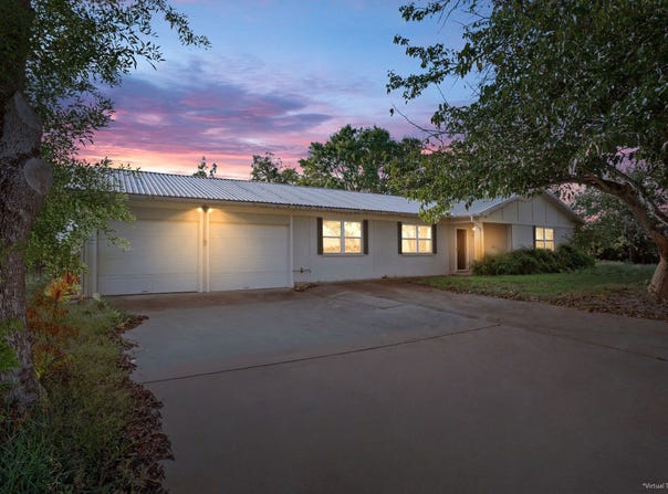 805 Meadowlark, Hamilton, TX 76531