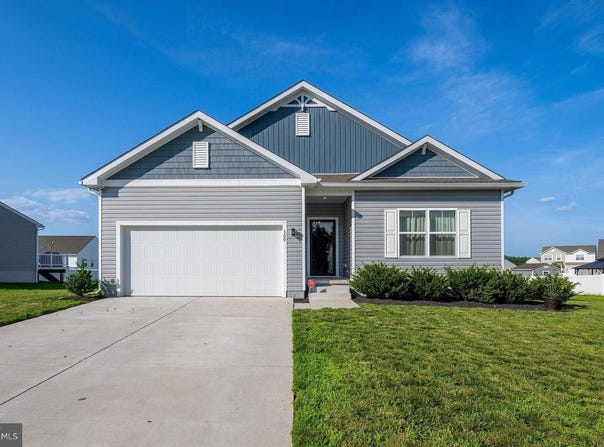 369 STEAMBOAT AVENUE, FELTON, DE 19943