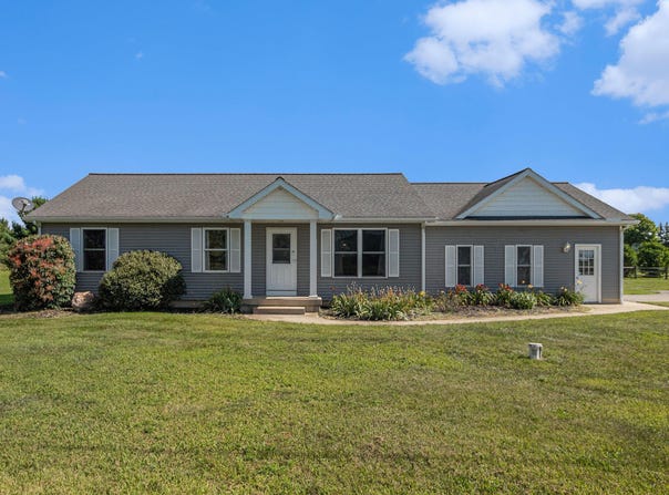 14528 Grass Lake Road, Grass Lake, MI 49240