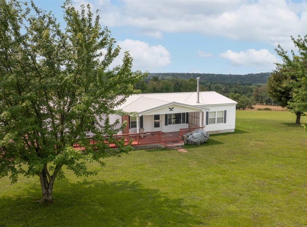 56 VISTA Lane, Bruceton Mills, WV 26525