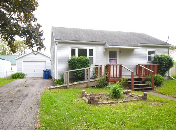 210 S New York Street, Remington, IN 47977