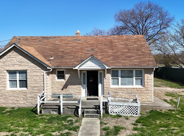 7 WOODLAND, MIDDLE RIVER, MD 21220