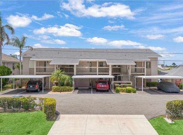 1010 SW 48th Terrace unit: 102, Cape Coral, FL 33914