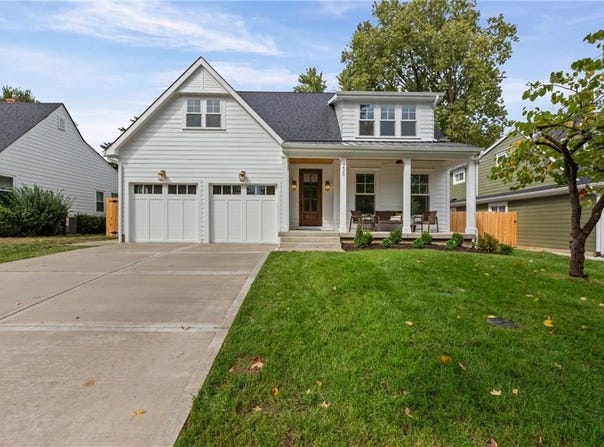 4620 W 70th Terrace, Prairie Village, KS 66208