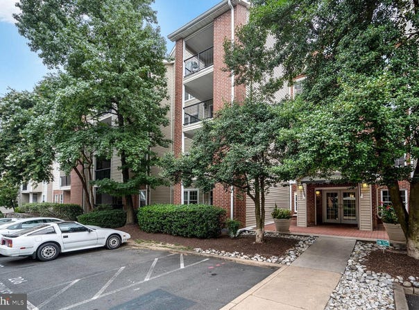 3311 WYNDHAM CIRCLE, ALEXANDRIA, VA 22302
