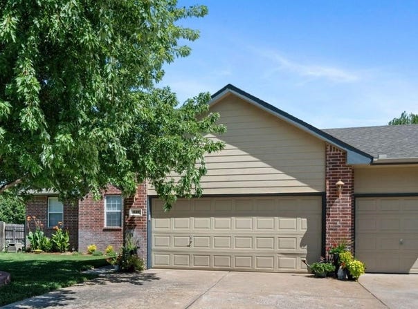 840 S Sunset, Andover, KS 67002