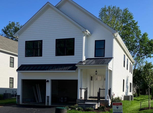 403 TAYLOR STREET, MEDIA, PA 19063