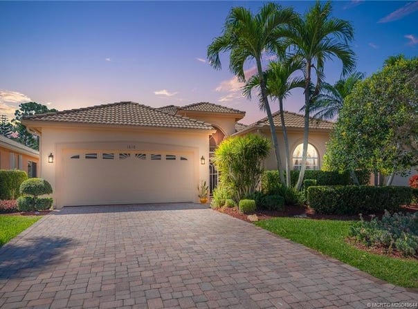 1610 SE Shelburnie Way, Port St Lucie, FL 34952