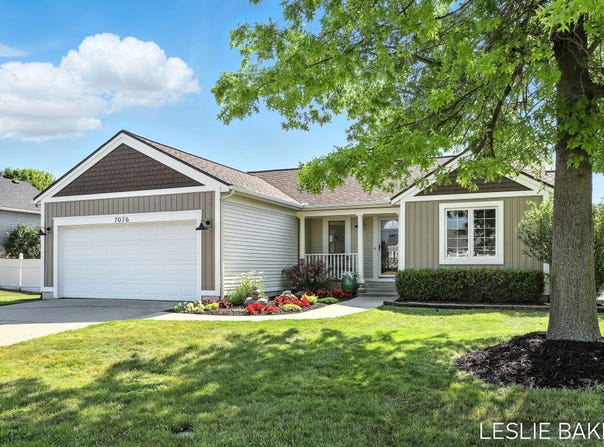 7076 NE Sovereign Drive, Comstock Park, MI 49321