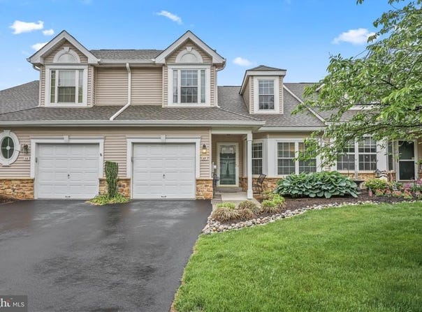 117 KINGSTON BOULEVARD, HAMILTON, NJ 08690