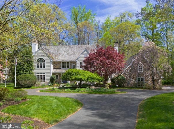 1264 FARM ROAD, BERWYN, PA 19312