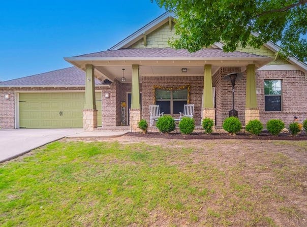 5872 Nathaniel Drive, Fort Worth, TX 76179