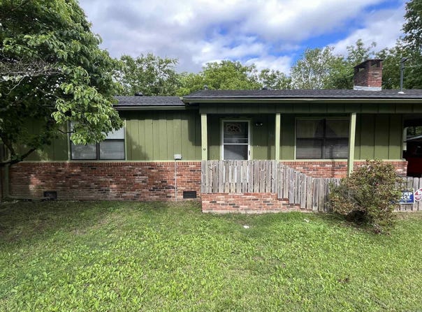 305 Gann St, Mena, AR 71953