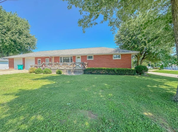800 N. Orchard St, Pittsfield, IL 62363
