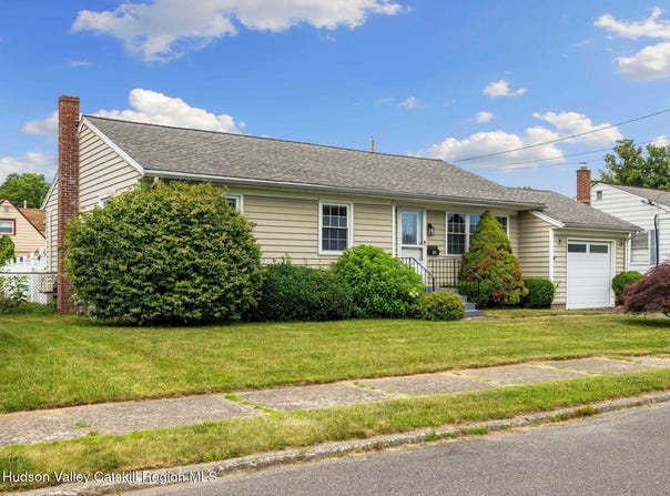 35 Amsterdam Avenue, Kingston, NY 12401