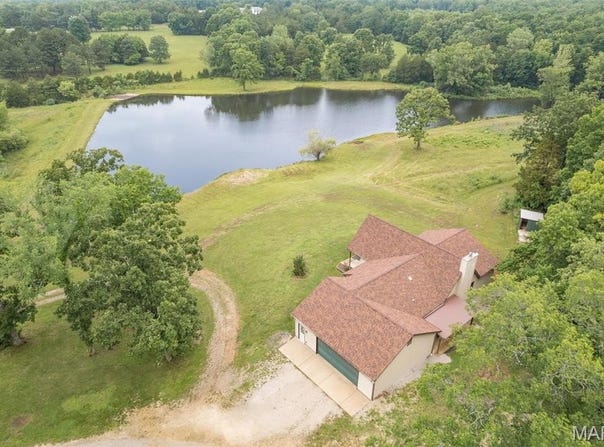 10629 Pheasant Farm Road, Irondale, MO 63648