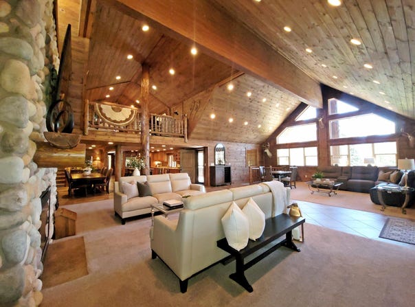 2070 Ridge View RD, Duck Creek, UT 84762