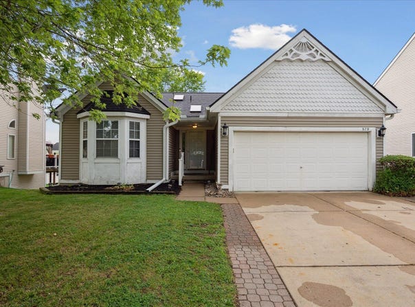579 Thornhill Court Court, Belleville, MI 48111