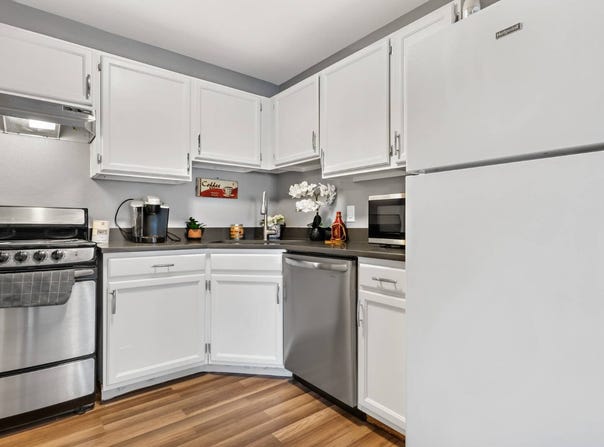 63 So. Sable blvd, Aurora, CO 80012